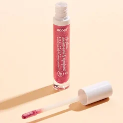 Glittery Lip Gloss With A Wow Effect!