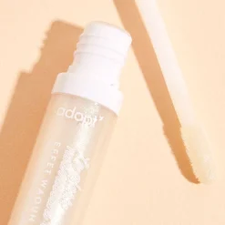 Glittery Lip Gloss With A Wow Effect!